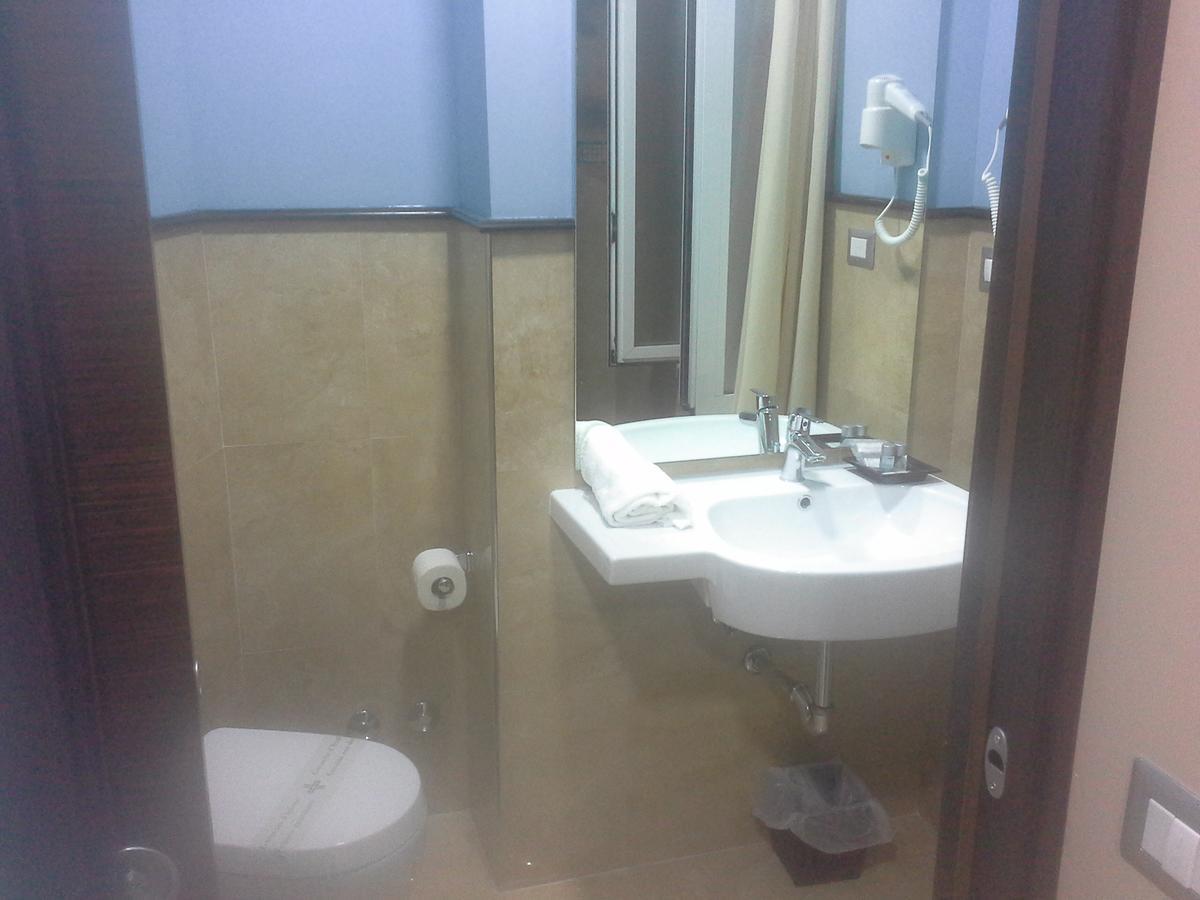 Hotel Gran Torino روما المظهر الخارجي الصورة