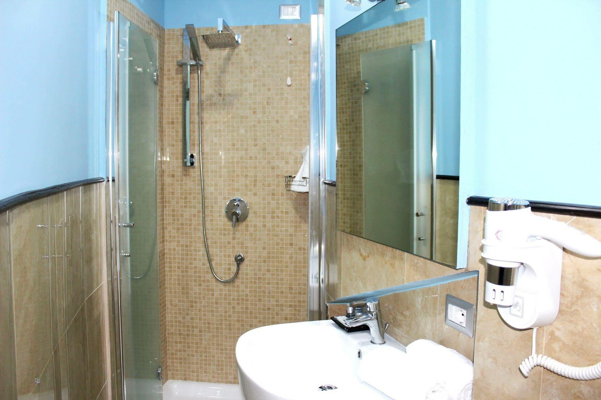 Hotel Gran Torino روما المظهر الخارجي الصورة