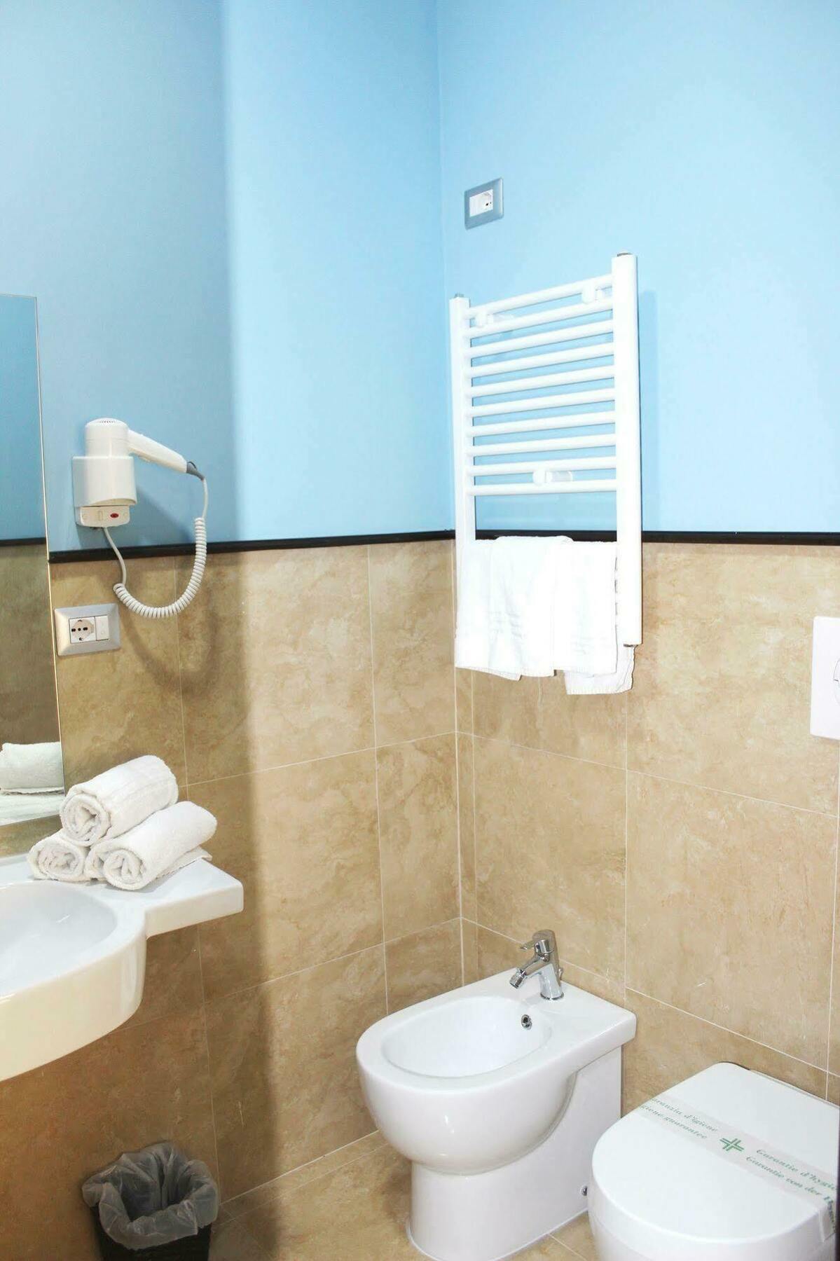 Hotel Gran Torino روما المظهر الخارجي الصورة